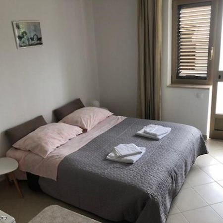 Sendi Apartment Porec Bagian luar foto